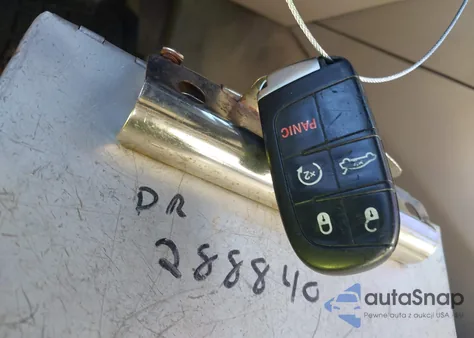 2013 Chrysler 300 Motown из США, поврежденный, VIN 2C3CCAAG9DH530074